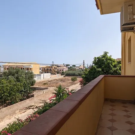 Marzamemi, Sul Livello Del Mare, Gold *